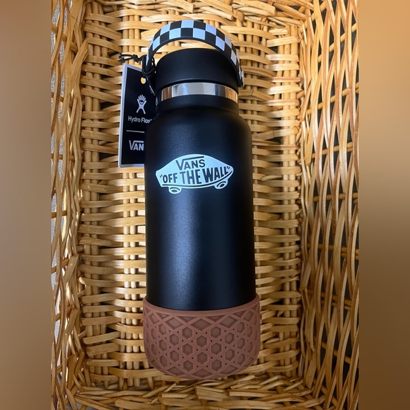 Hydro Flask - Picture 2 of 2